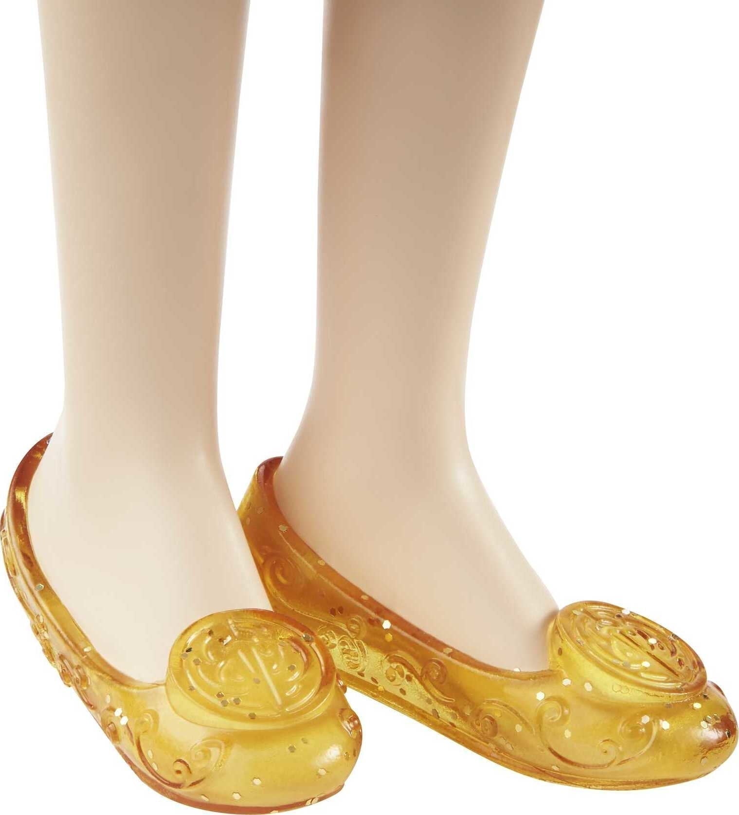 Disney Princess Merida Fashion Doll with Red Hair, Blue Eyes & Hair Accessory, Sparkling Look